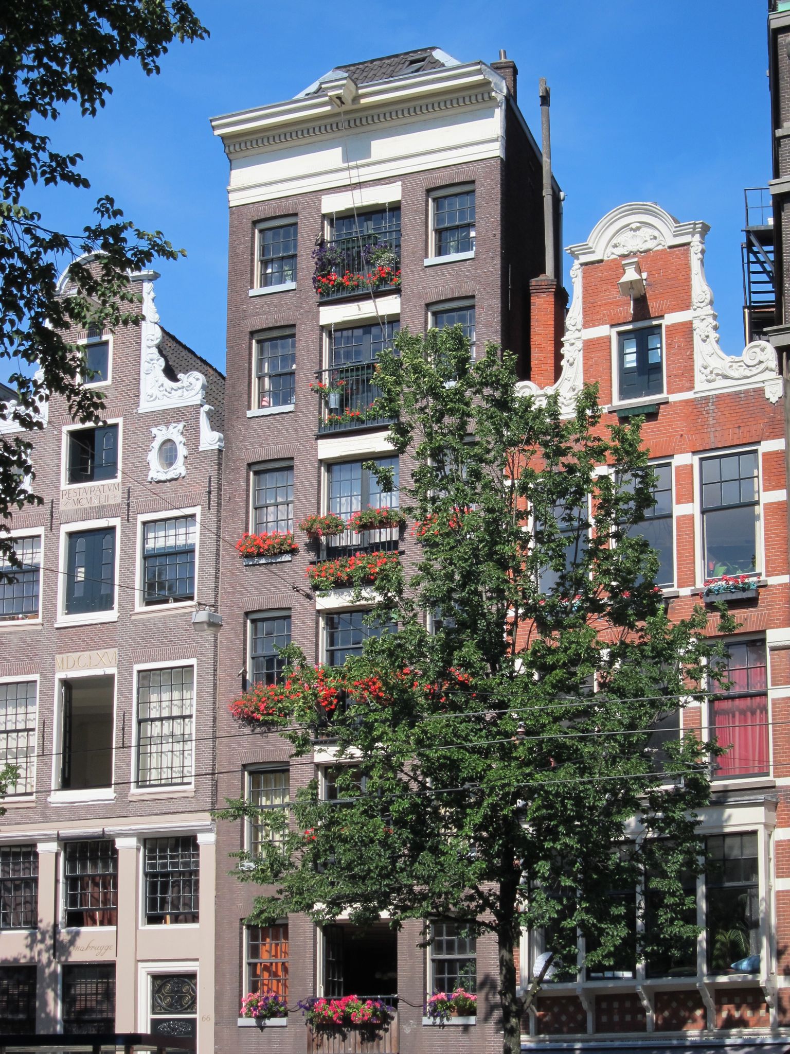 Photo 22 of 90 from the album Highlights Amsterdam 2012.