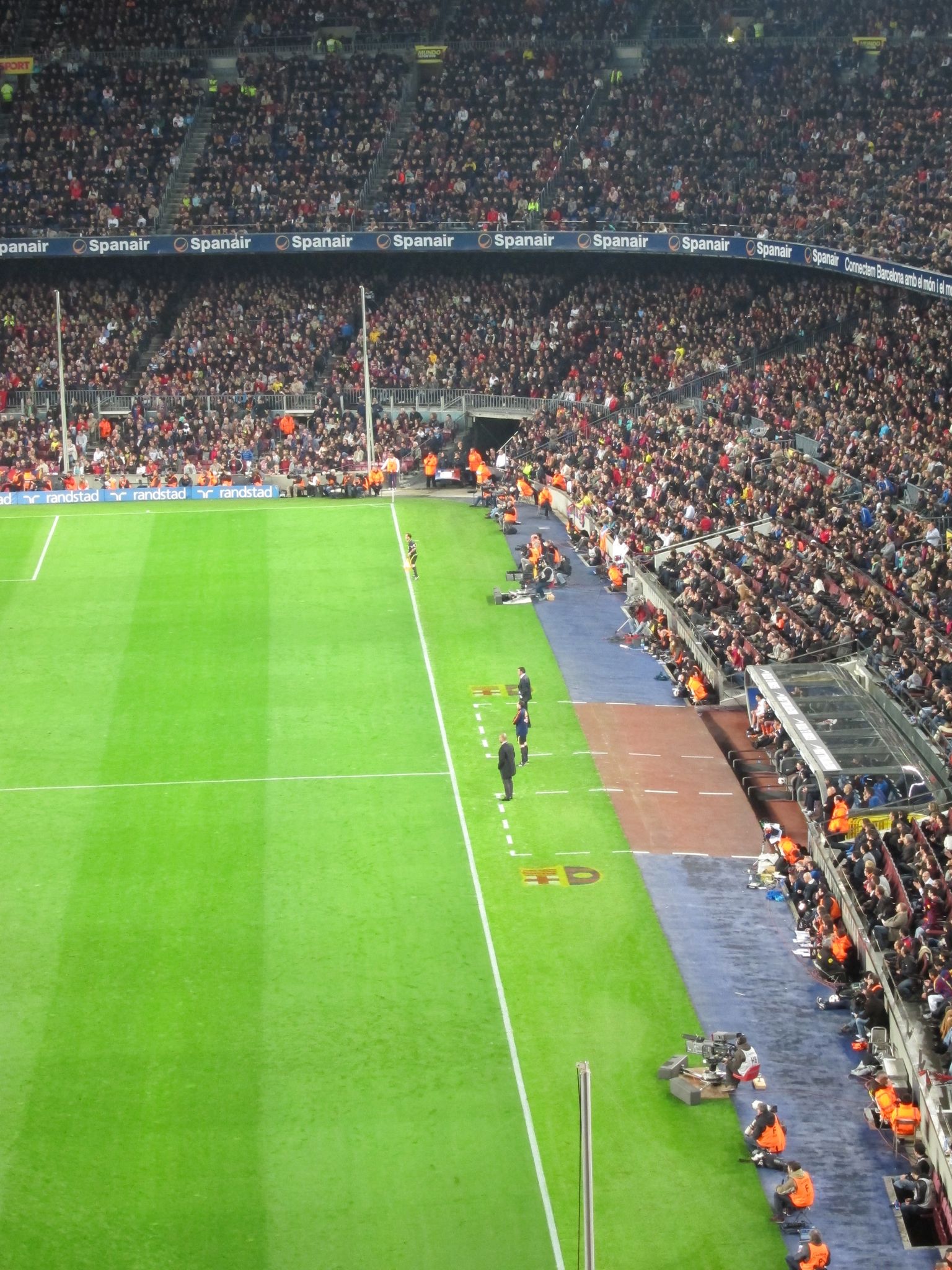 Photo 68 of 102 from the album Highlights Barcelona 2011.