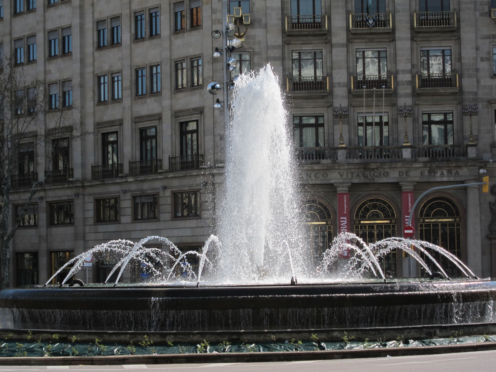 Photo 86 of 102 from the album Highlights Barcelona 2011.