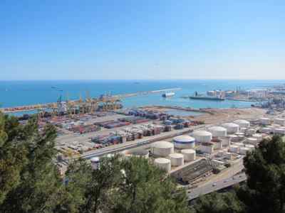 Thumbnail 31 of 102.