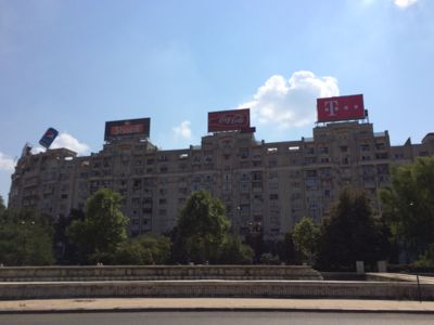 Thumbnail 133 of 133.