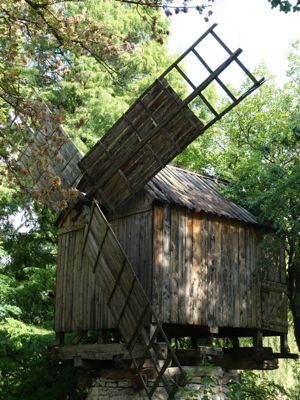 Thumbnail 15 of 133.