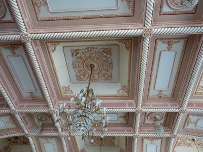 Thumbnail 53 of 133.