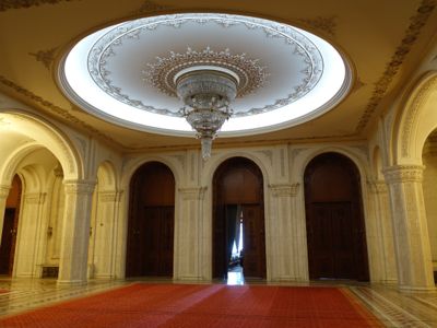 Thumbnail 56 of 133.