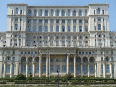 Thumbnail 72 of 133.