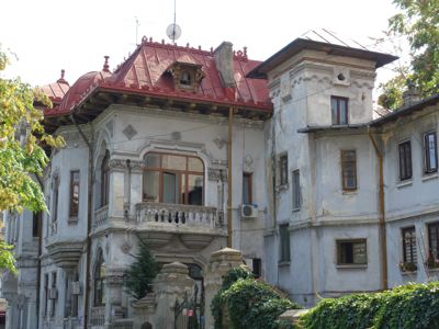 Thumbnail 90 of 133.