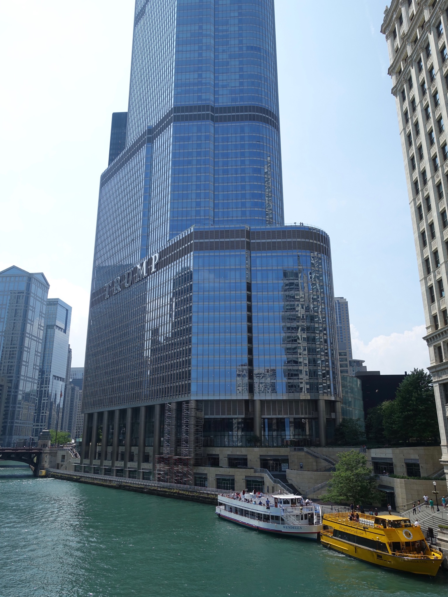 Photo 22 of 135 from the album Highlights Chicago 2015.