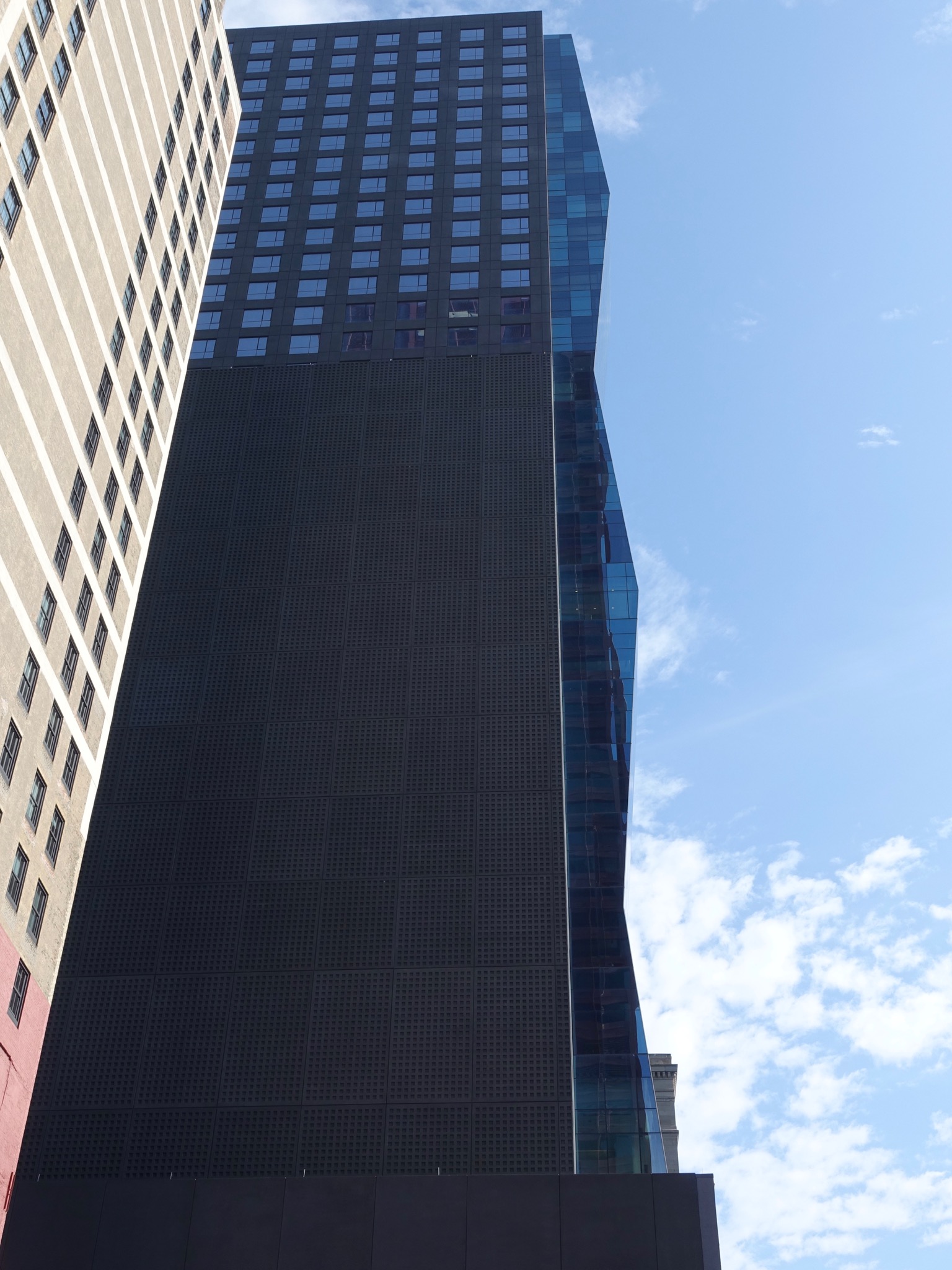 Photo 63 of 135 from the album Highlights Chicago 2015.