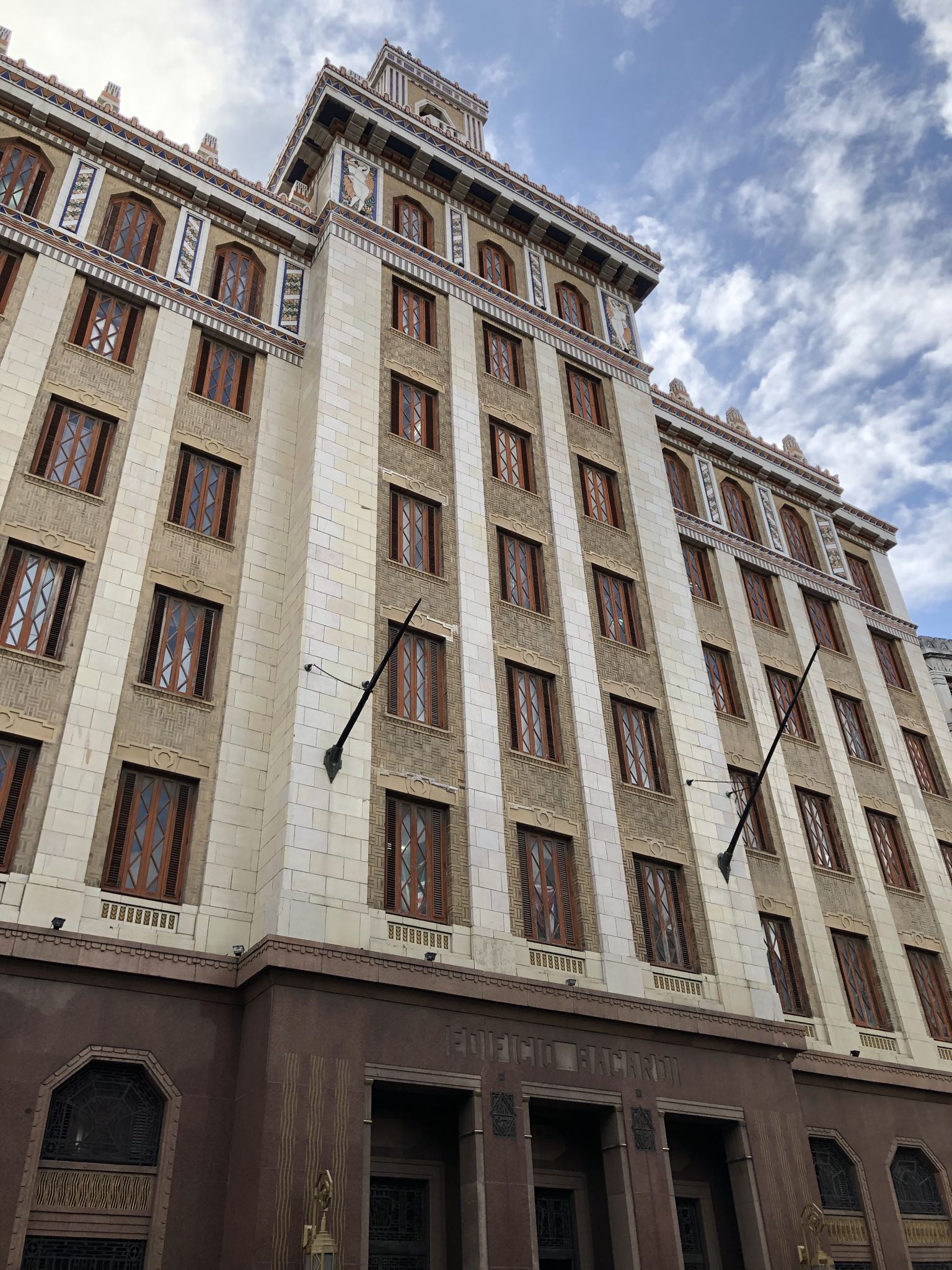 Photo 219 of 221 from the album Highlights Cuba 2019.