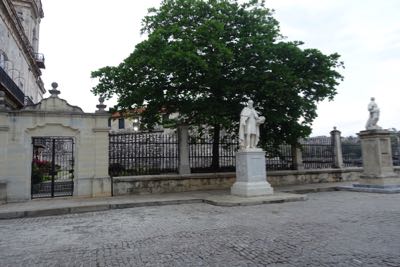 Thumbnail 100 of 221.