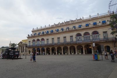 Thumbnail 105 of 221.