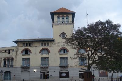 Thumbnail 111 of 221.