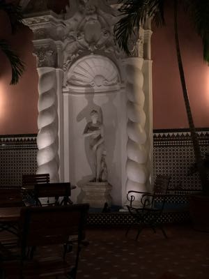 Thumbnail 23 of 221.