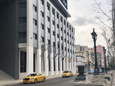 Thumbnail 29 of 221.