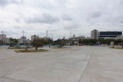 Thumbnail 33 of 221.