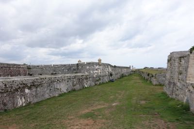 Thumbnail 59 of 221.