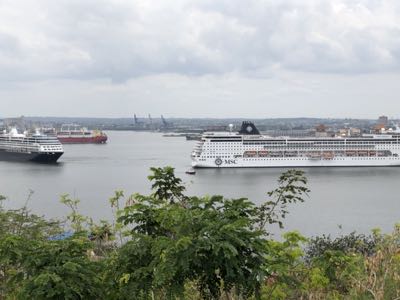 Thumbnail 77 of 221.