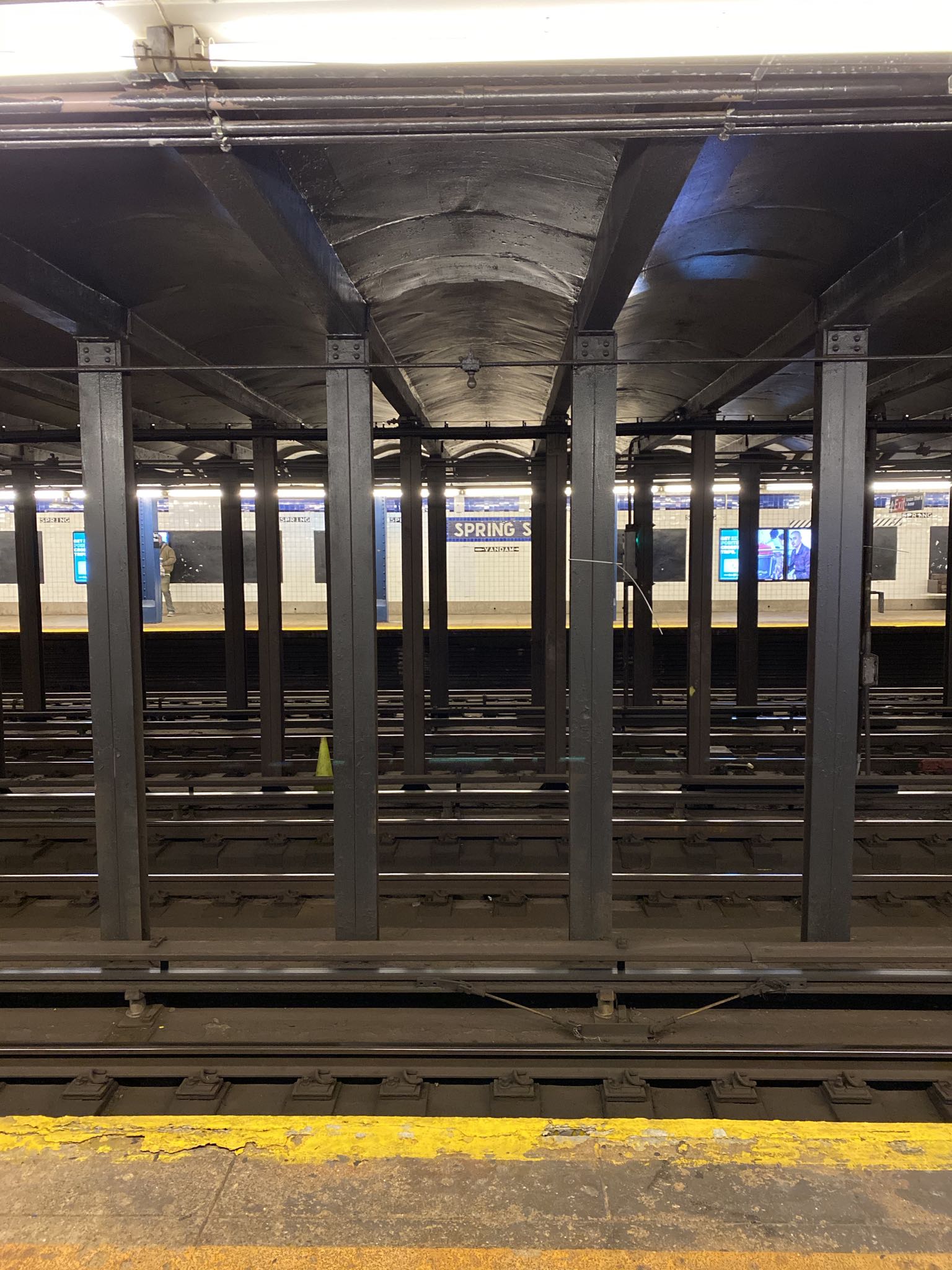 Photo 33 of 78 from the album Highlights Florida – New York 2019.