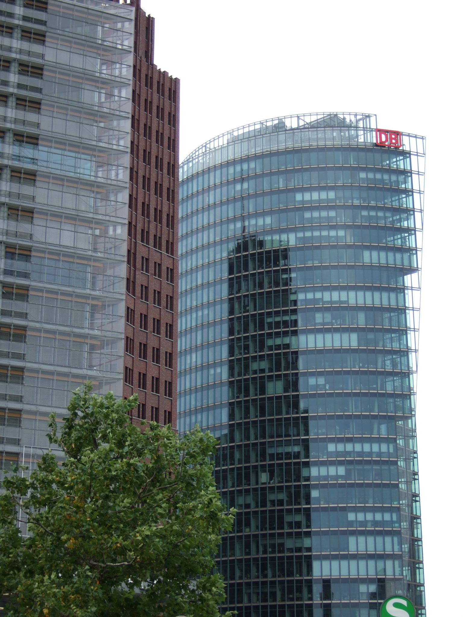 Photo 17 of 99 from the album Highlights Germany 2007.