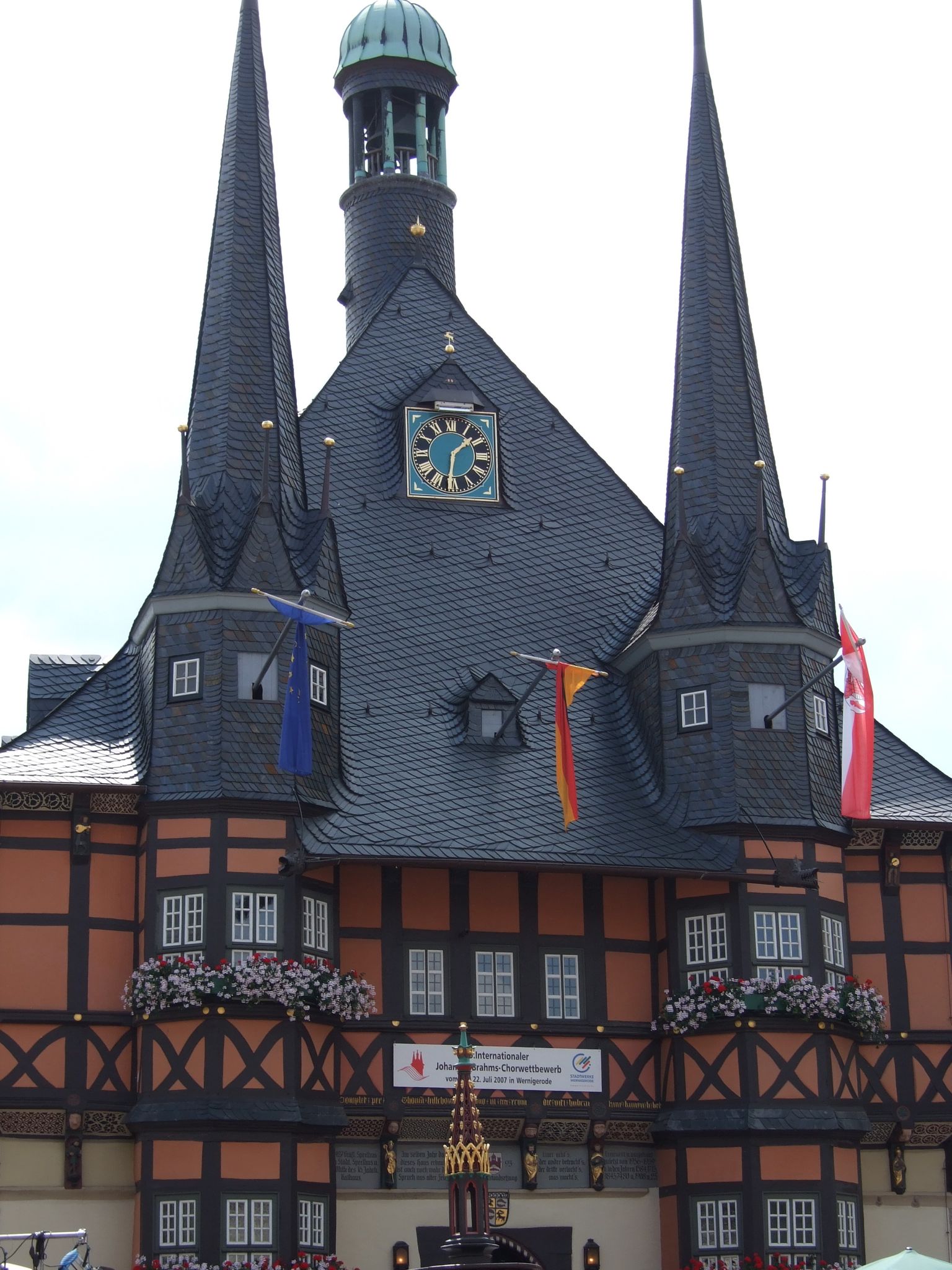 Photo 27 of 99 from the album Highlights Germany 2007.