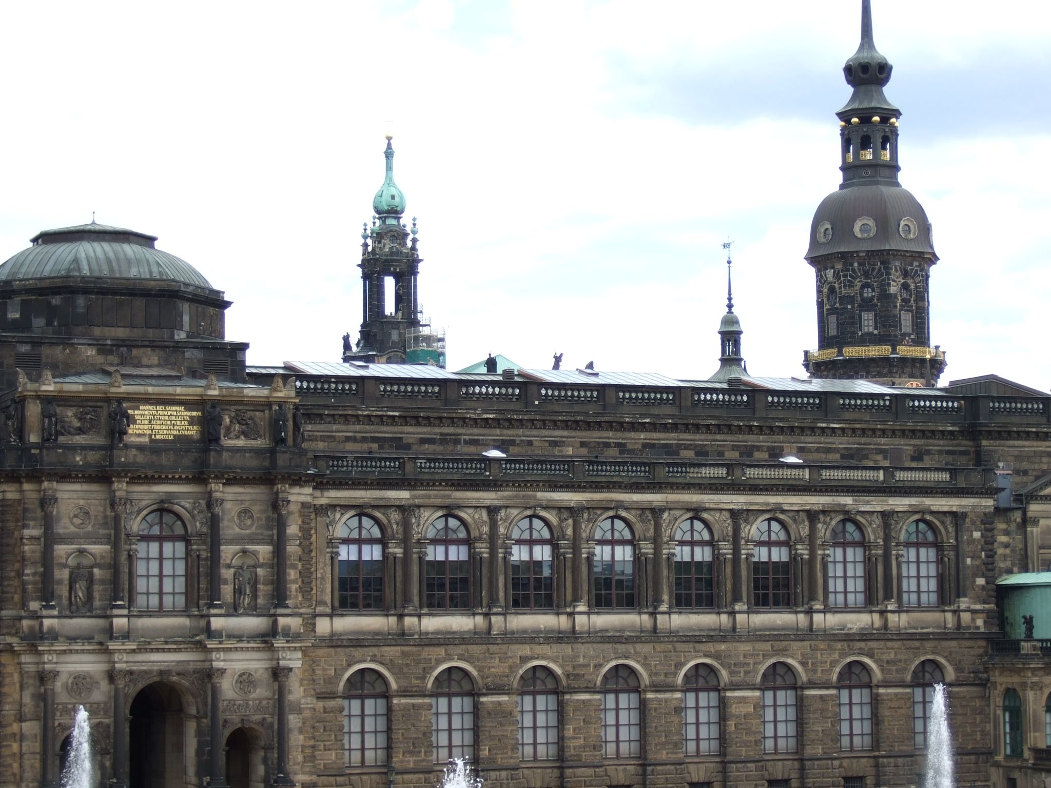 Photo 47 of 99 from the album Highlights Germany 2007.