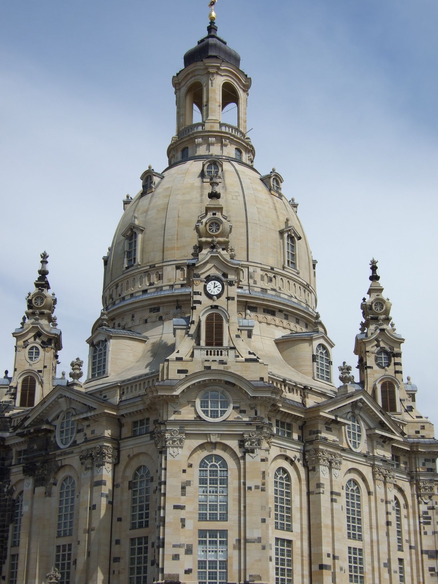 Photo 49 of 99 from the album Highlights Germany 2007.