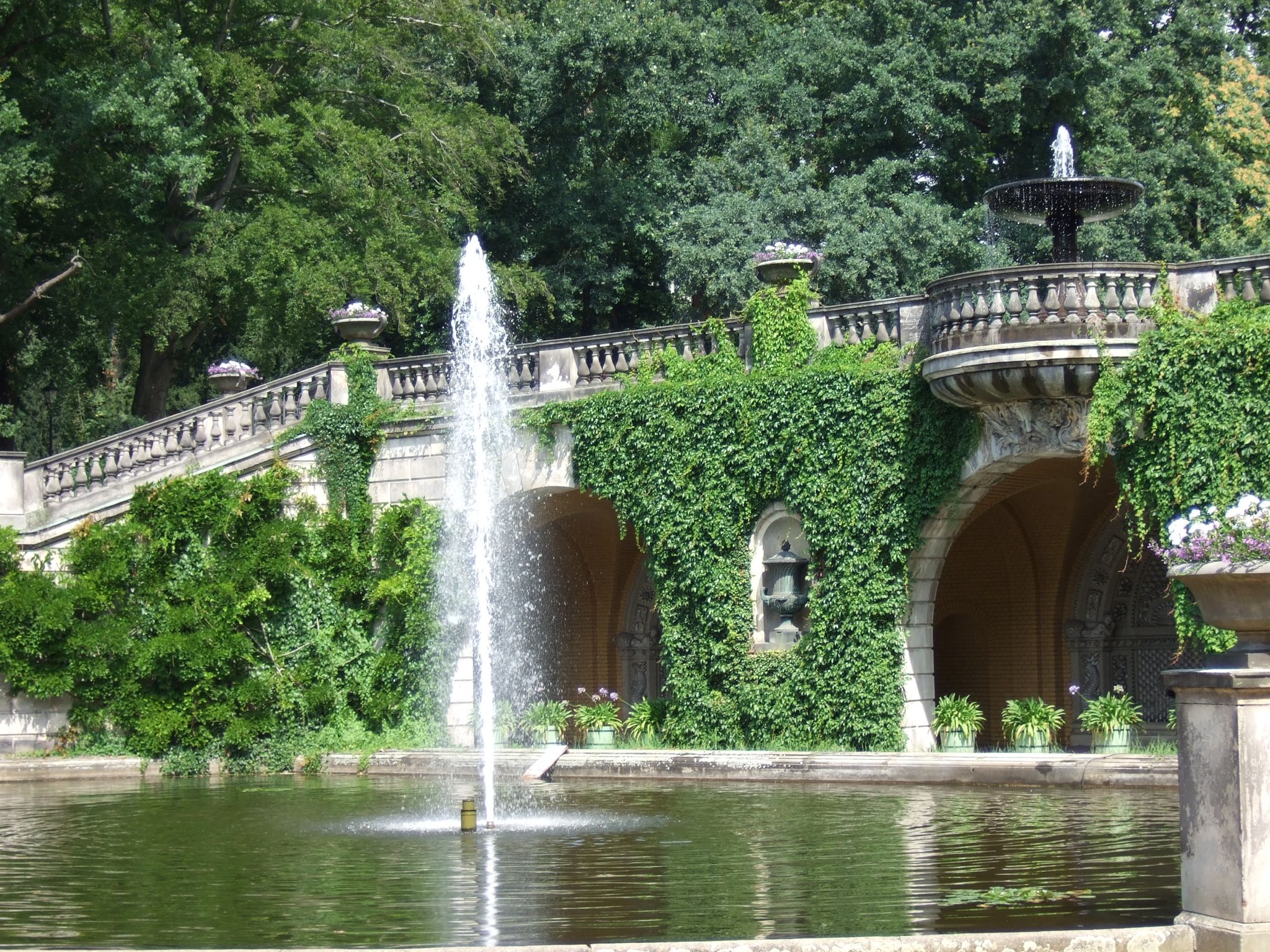 Photo 73 of 99 from the album Highlights Germany 2007.