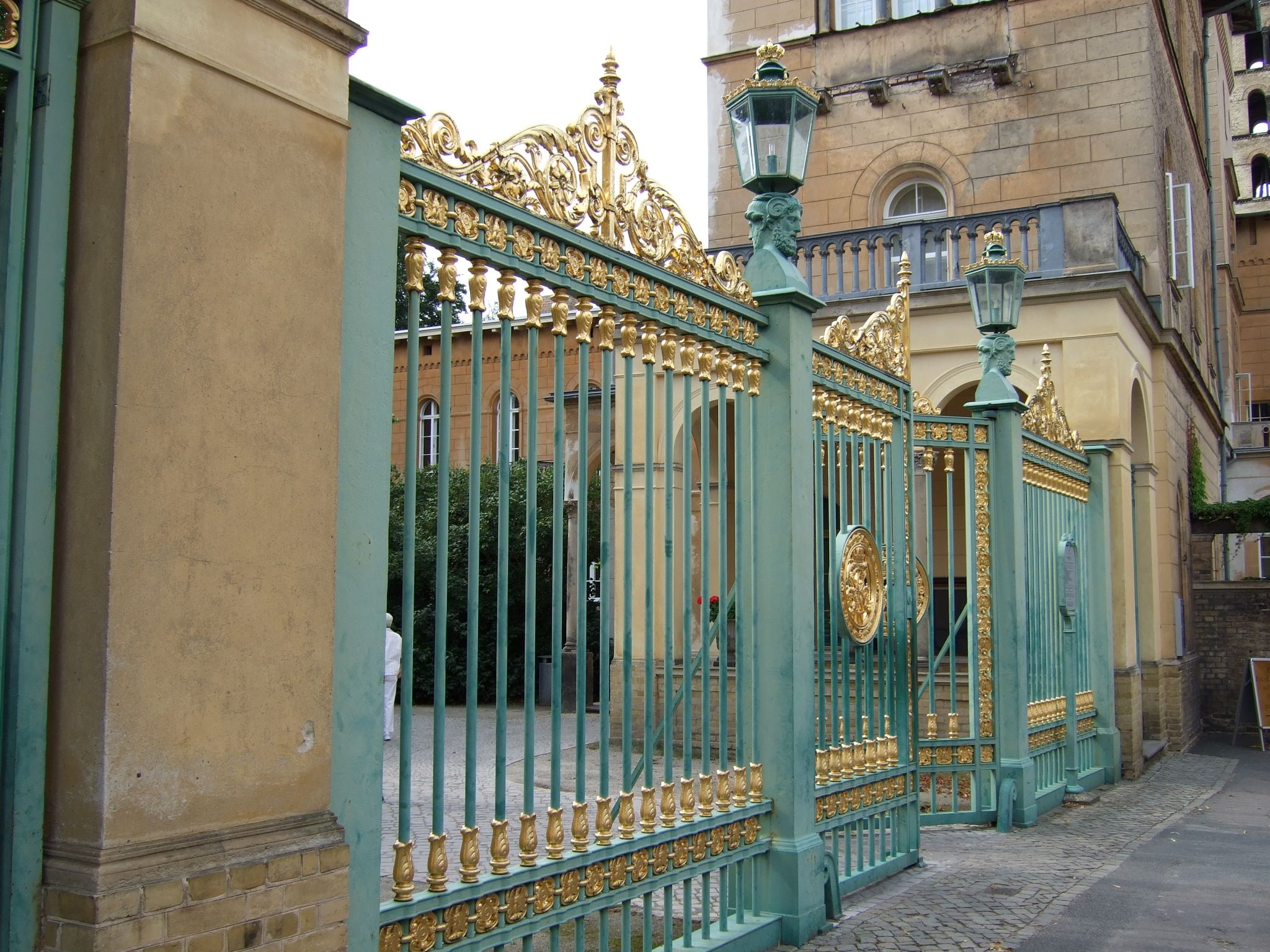 Photo 84 of 99 from the album Highlights Germany 2007.