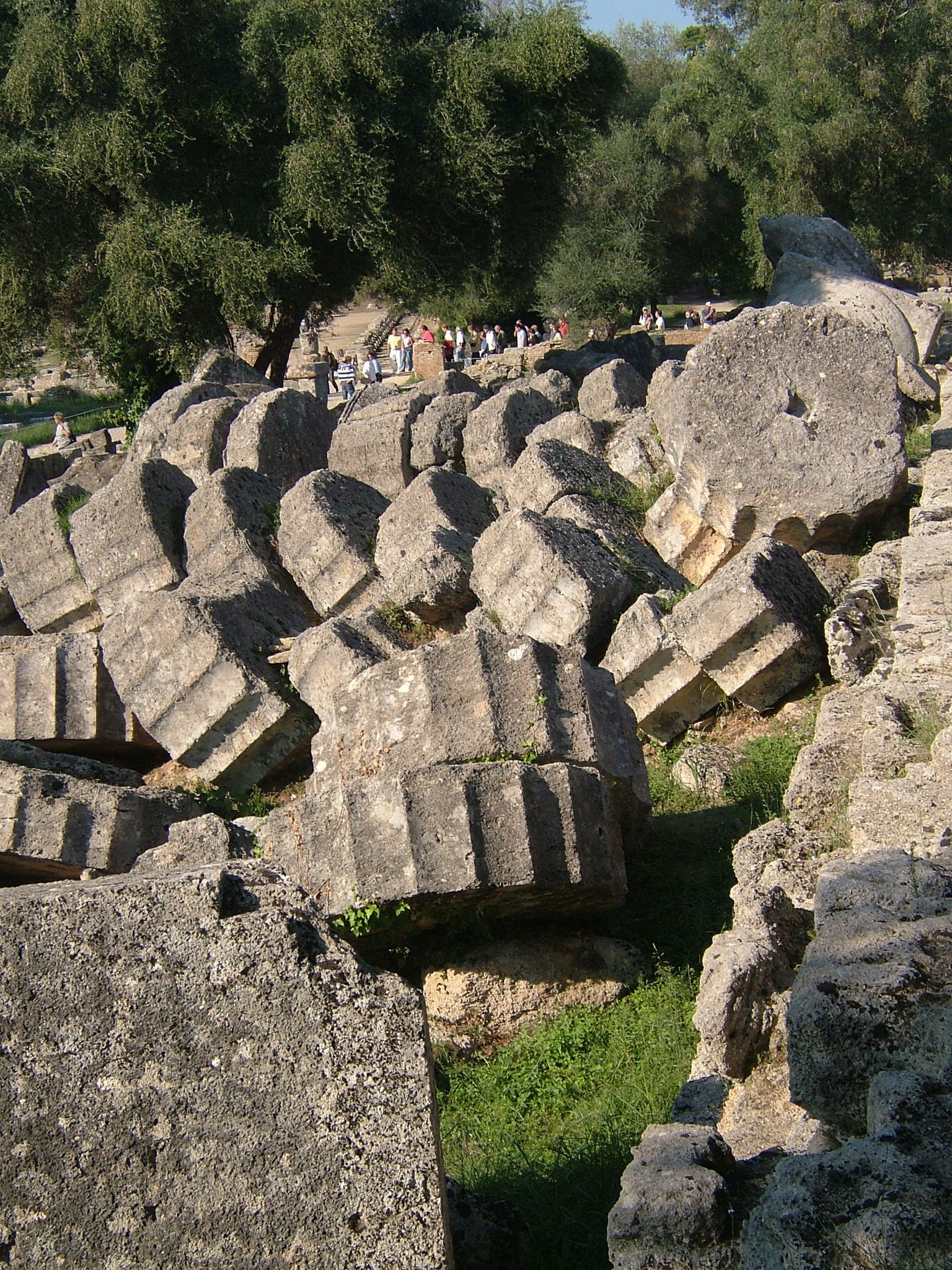 Photo 30 of 74 from the album Highlights Greece 2004.