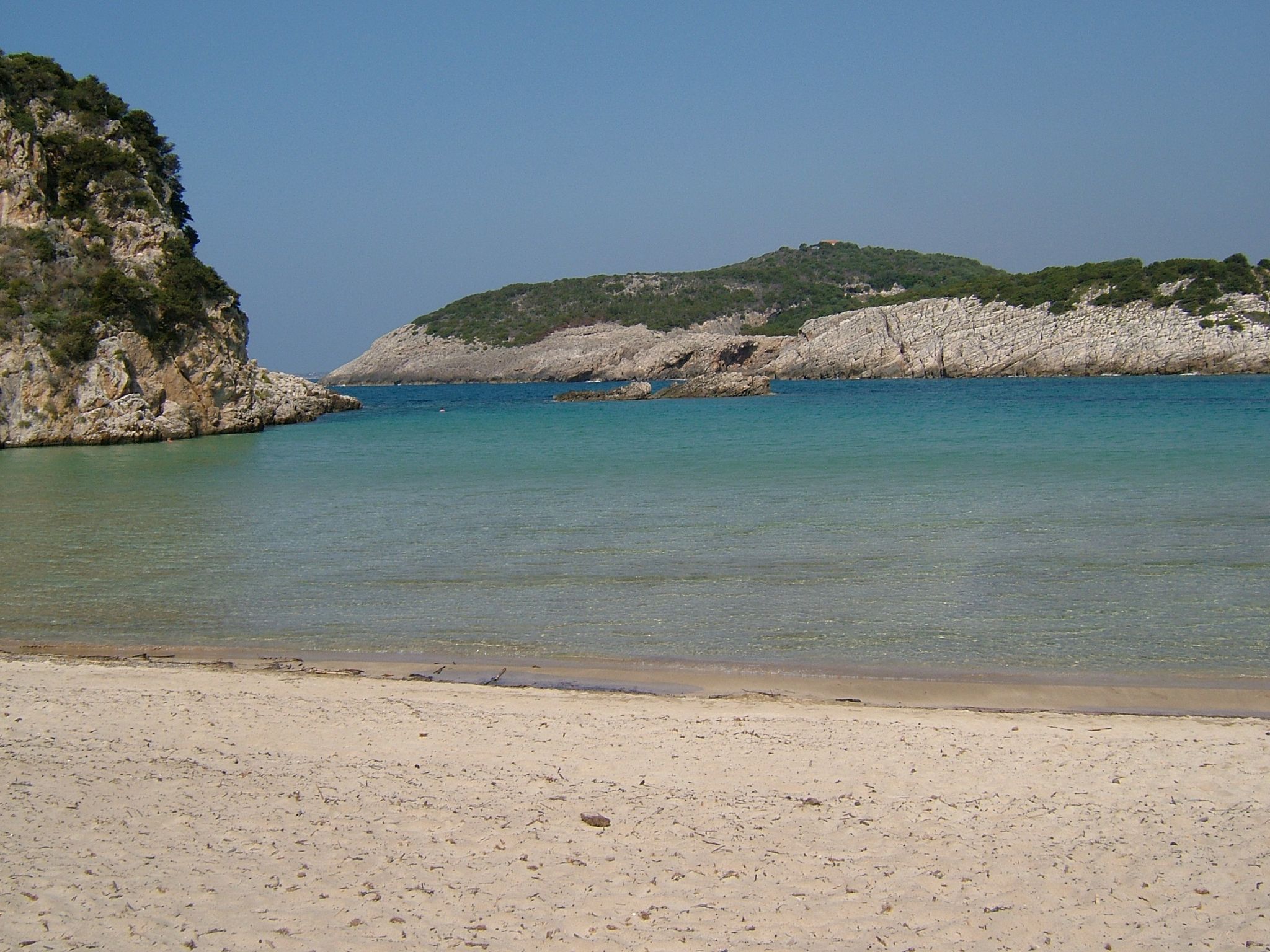 Photo 43 of 74 from the album Highlights Greece 2004.