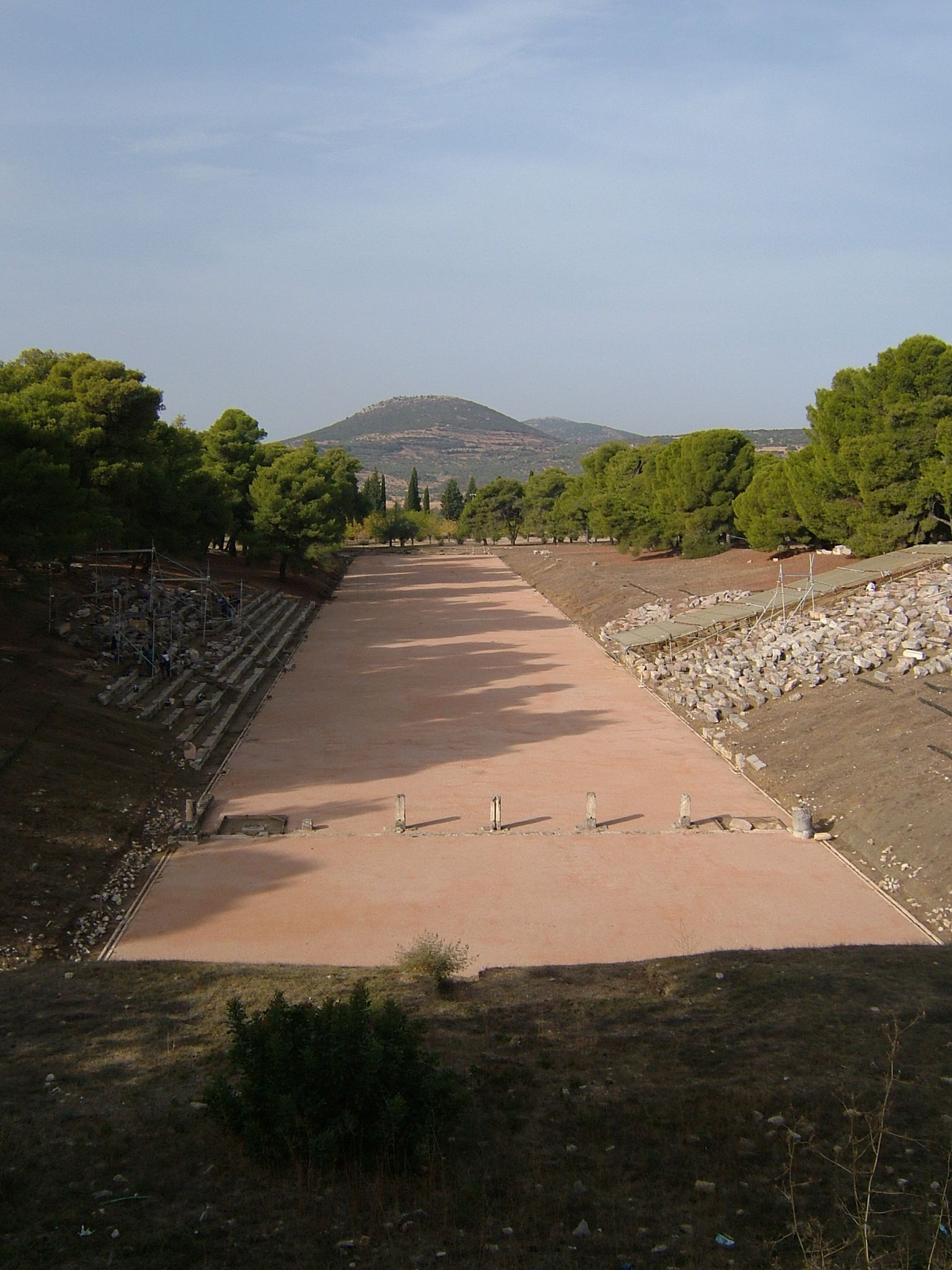 Photo 51 of 74 from the album Highlights Greece 2004.