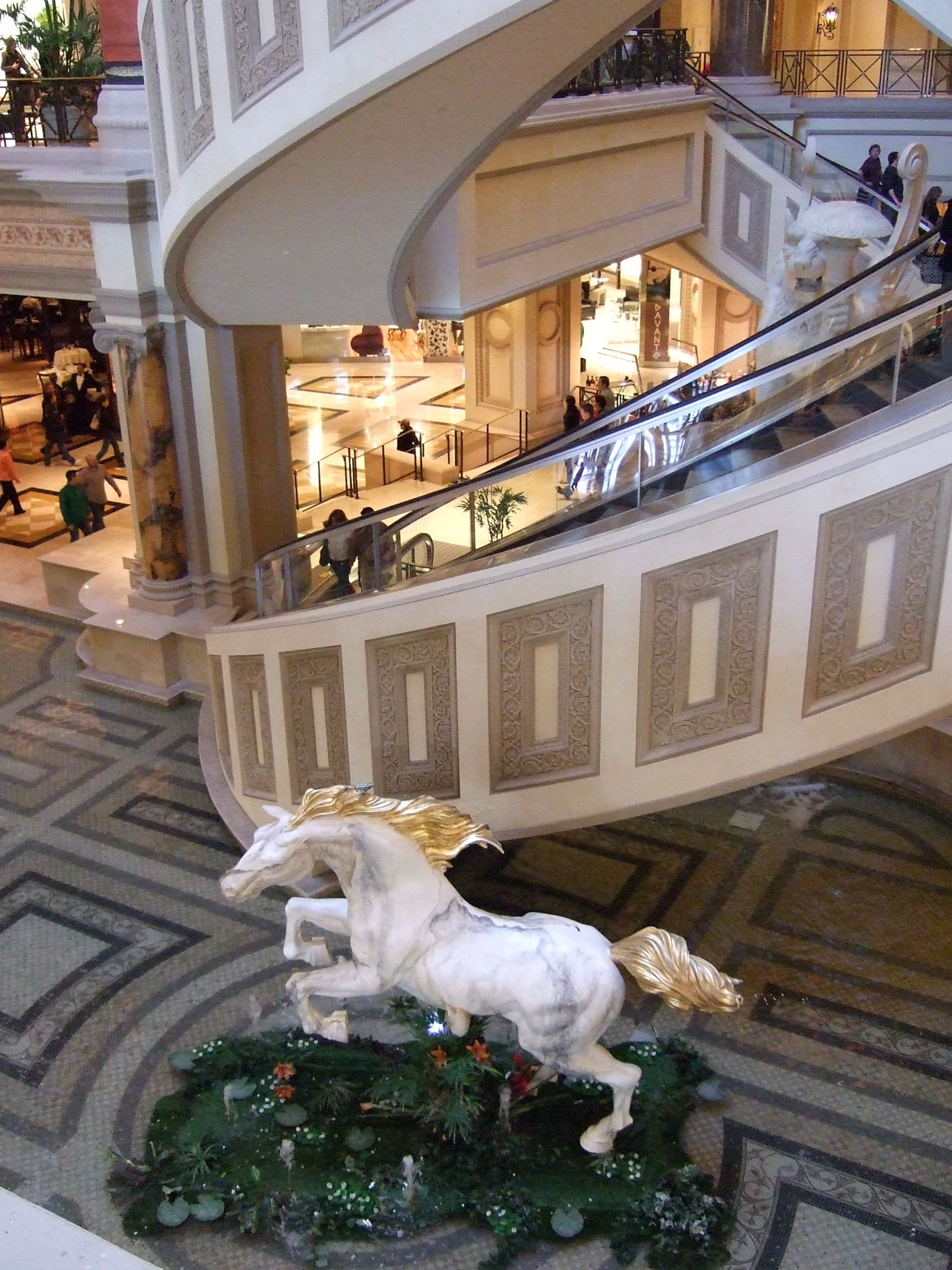 Photo 19 of 61 from the album Highlights Las Vegas 2010.