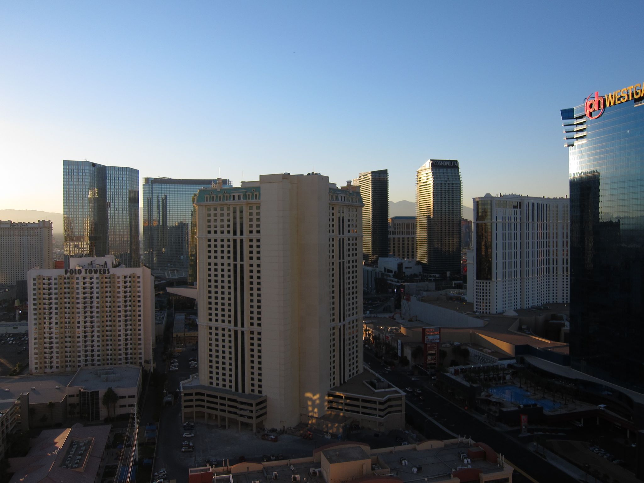 Photo 18 of 44 from the album Highlights Las Vegas 2011.