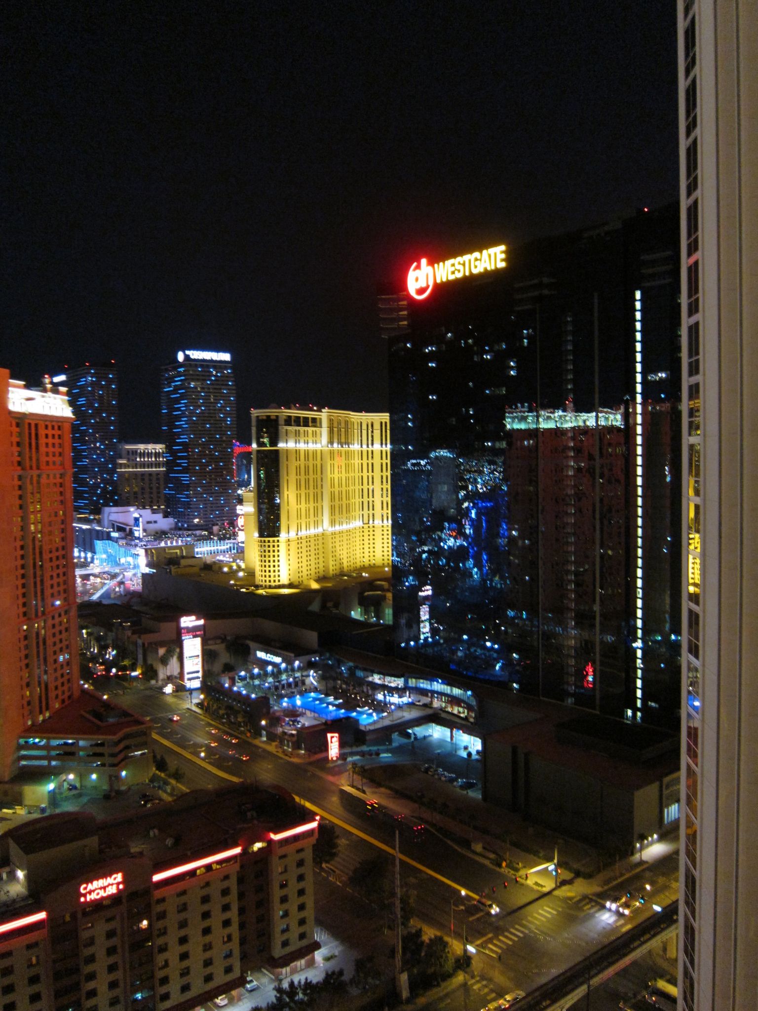 Photo 29 of 44 from the album Highlights Las Vegas 2011.