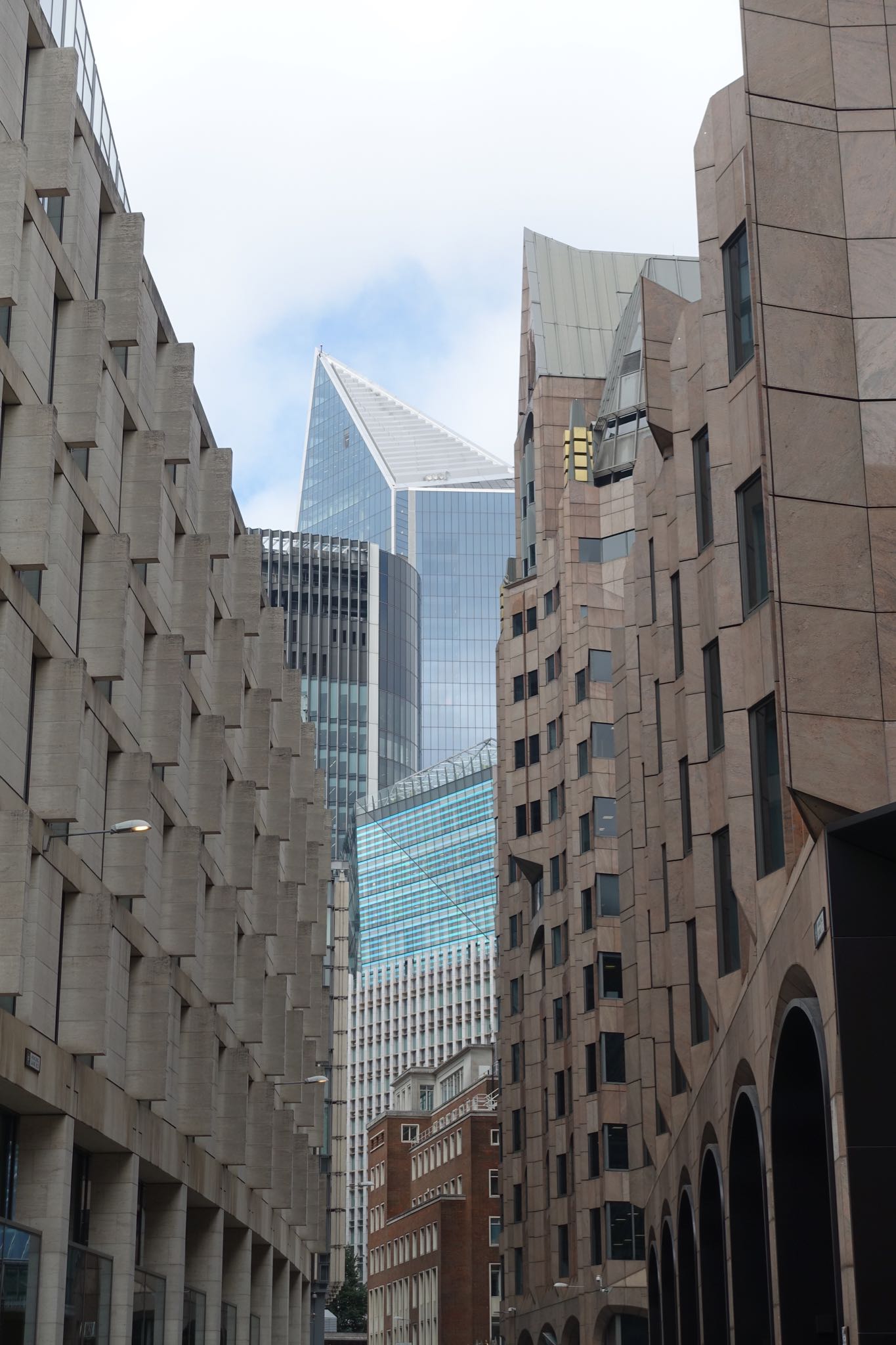 Photo 5 of 112 from the album Highlights London 2018.