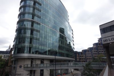 Thumbnail 19 of 112.