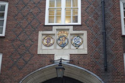 Thumbnail 34 of 112.