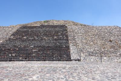 Thumbnail 141 of 362.