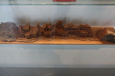 Thumbnail 20 of 362.