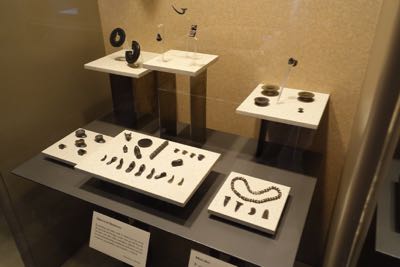 Thumbnail 246 of 362.