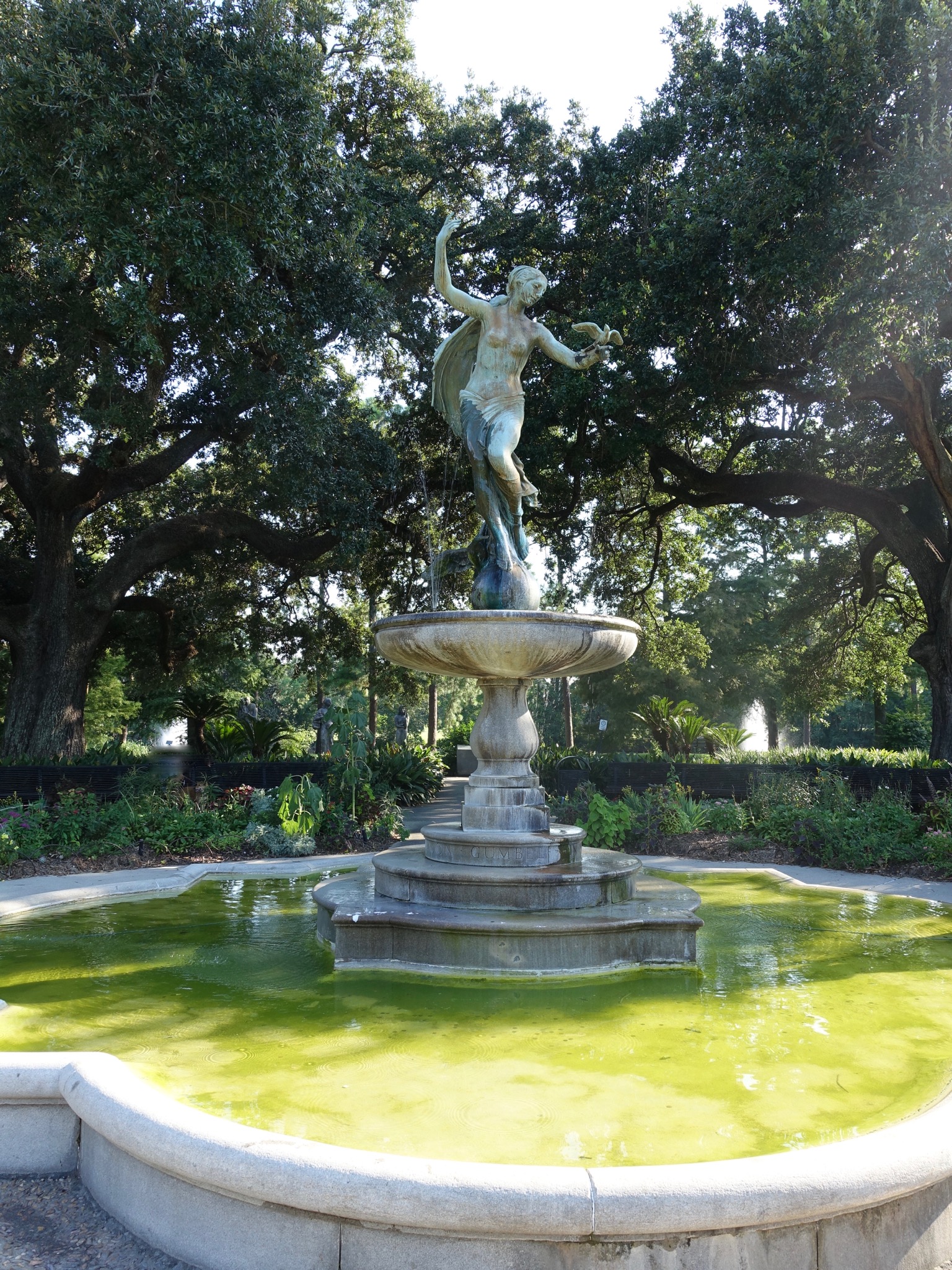 Photo 28 of 56 from the album Highlights New Orleans 2015.