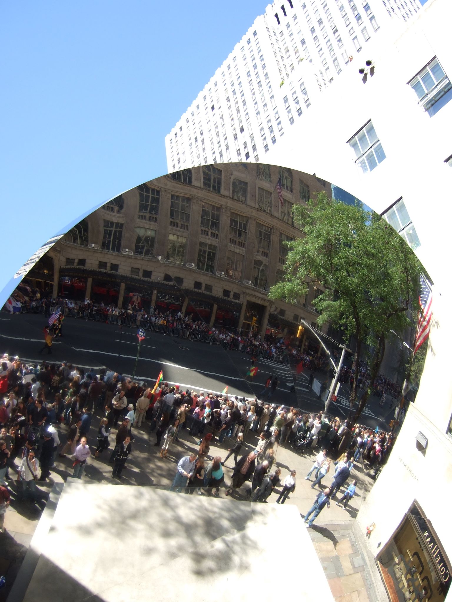 Photo 17 of 116 from the album Highlights New York 2006–2007.