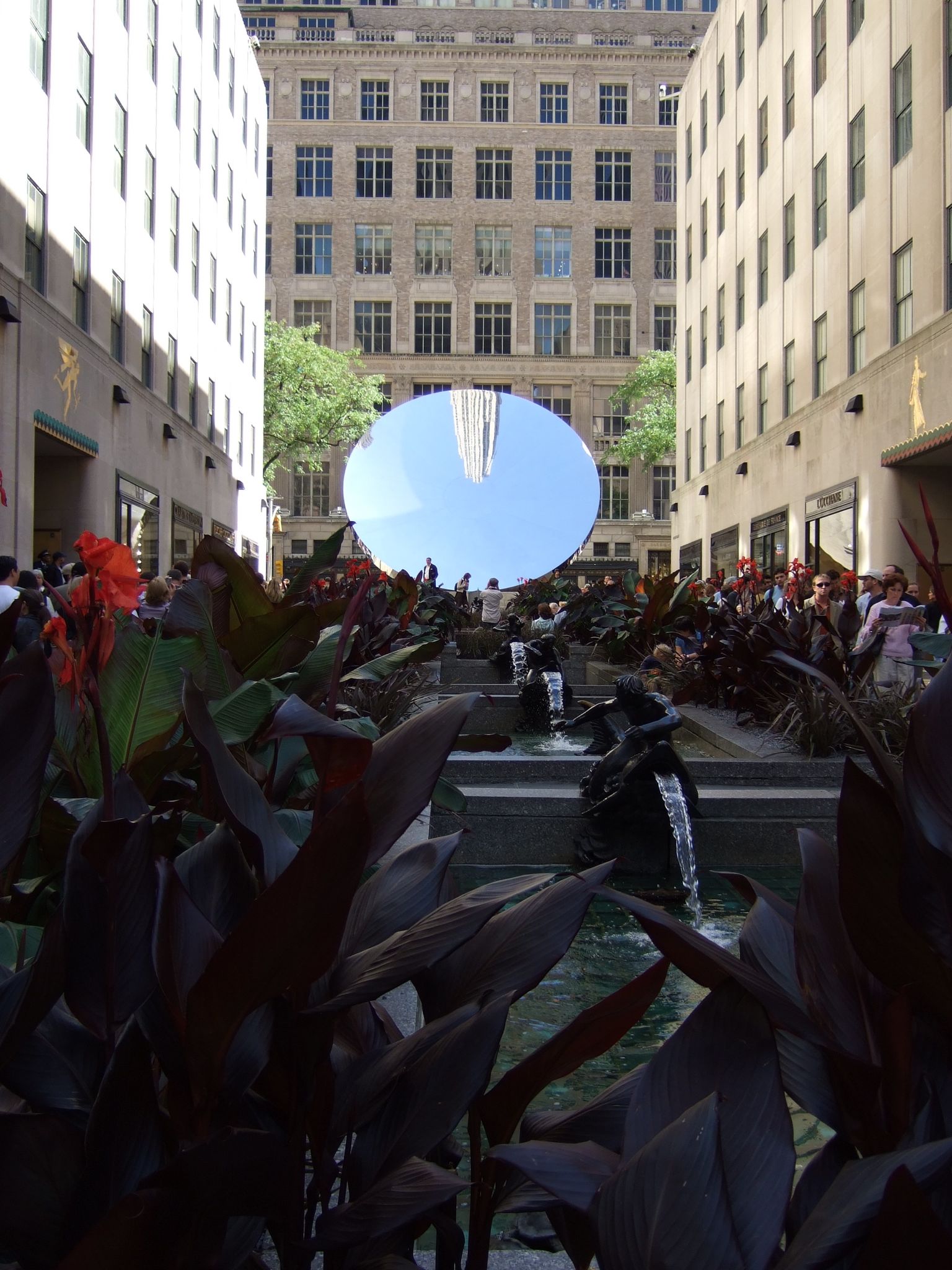 Photo 18 of 116 from the album Highlights New York 2006–2007.