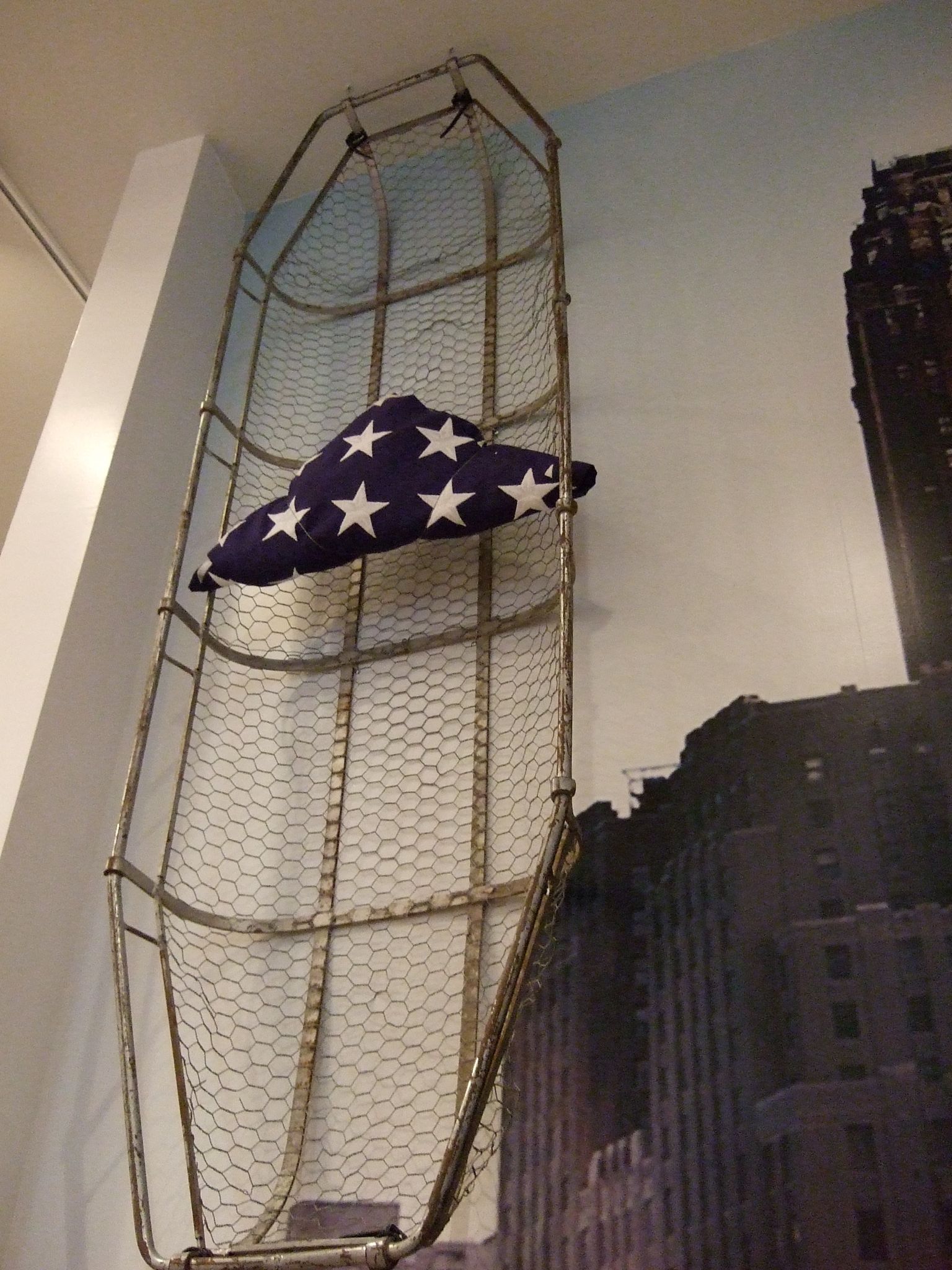 Photo 32 of 116 from the album Highlights New York 2006–2007.