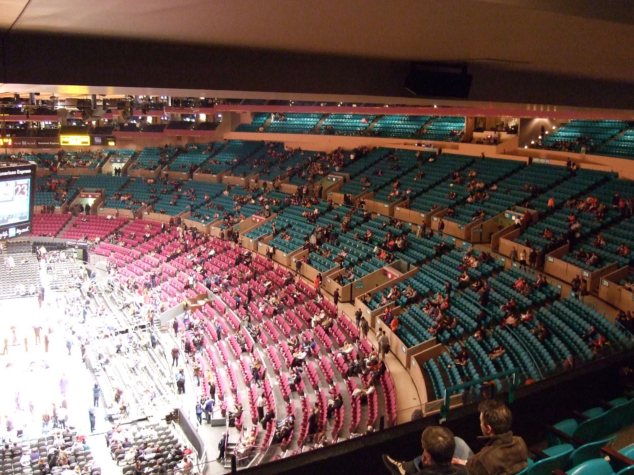 Photo 76 of 116 from the album Highlights New York 2006–2007.