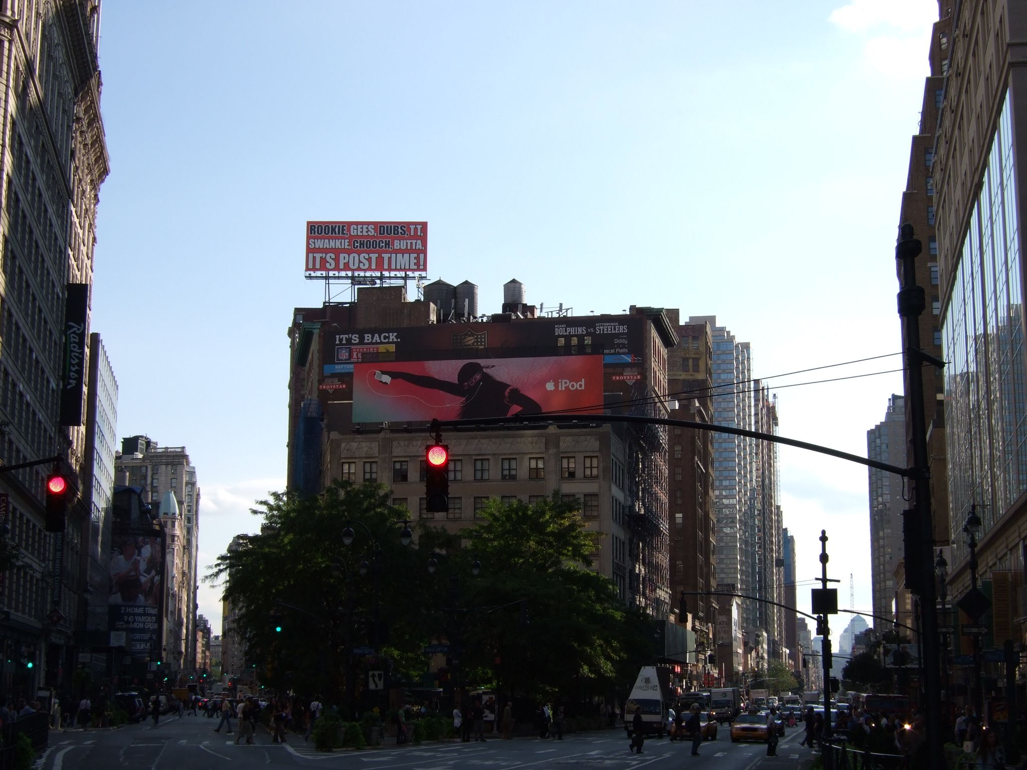 Photo 8 of 116 from the album Highlights New York 2006–2007.