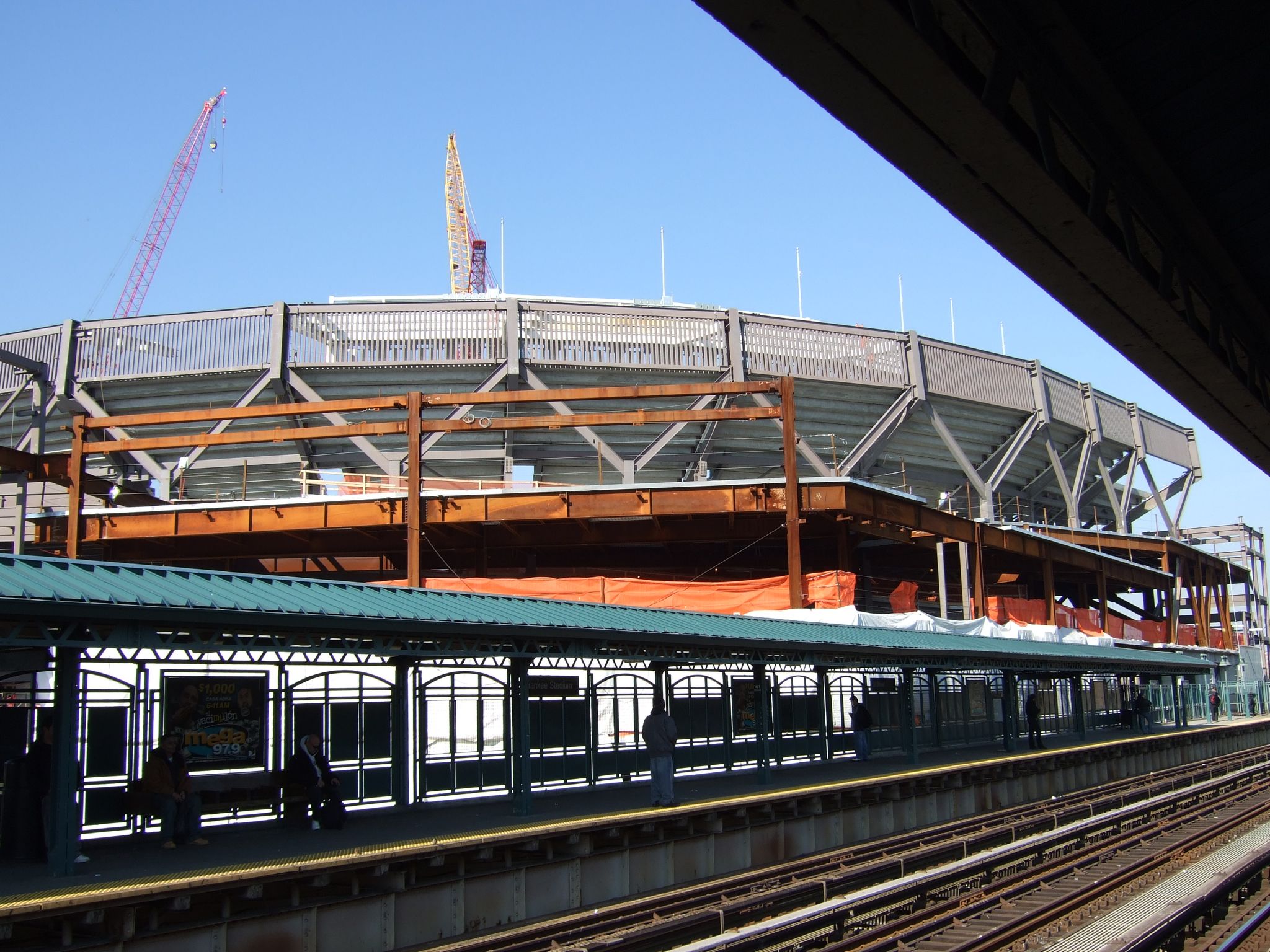 Photo 20 of 68 from the album Highlights New York 2008.