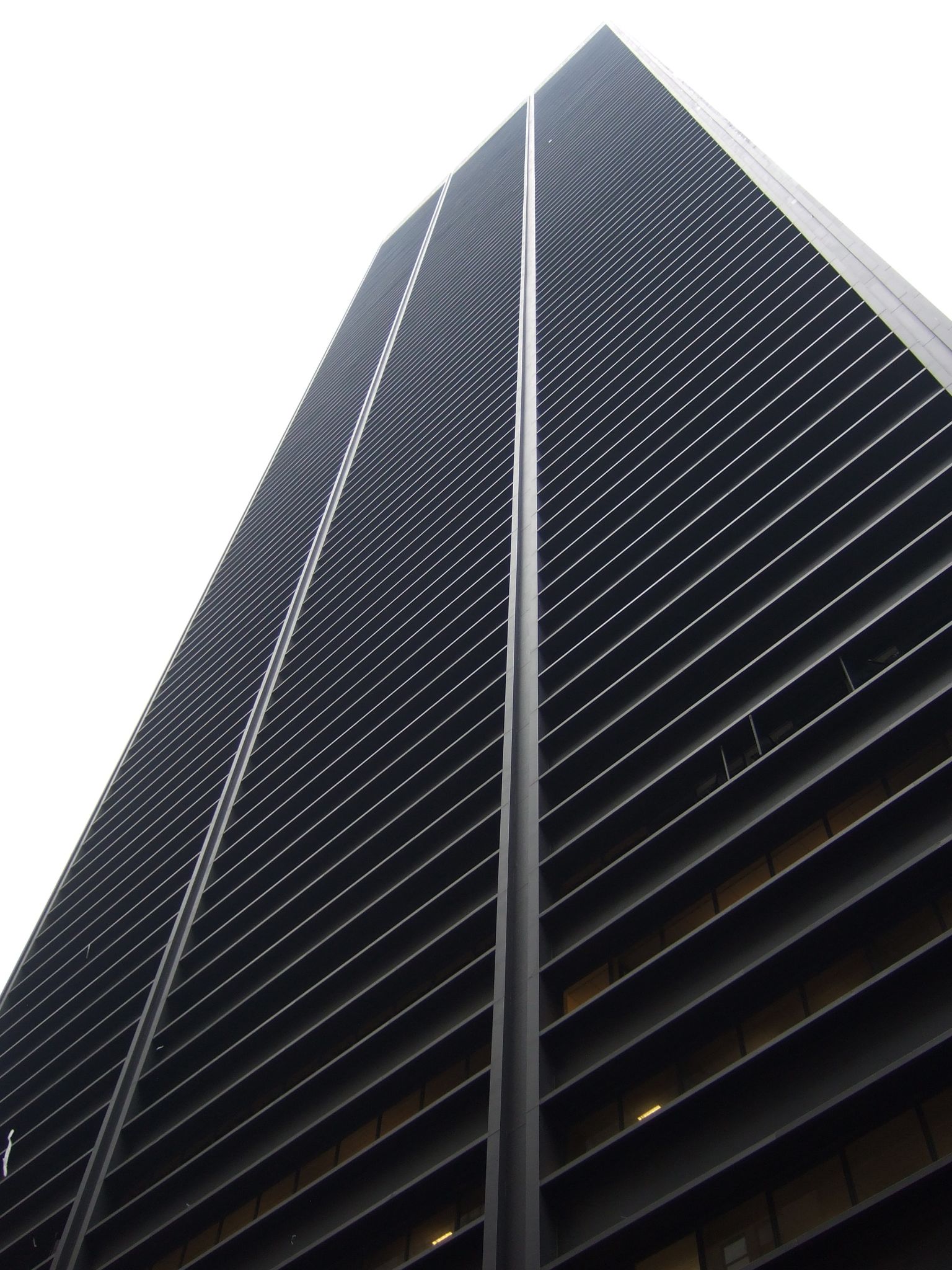 Photo 42 of 68 from the album Highlights New York 2008.