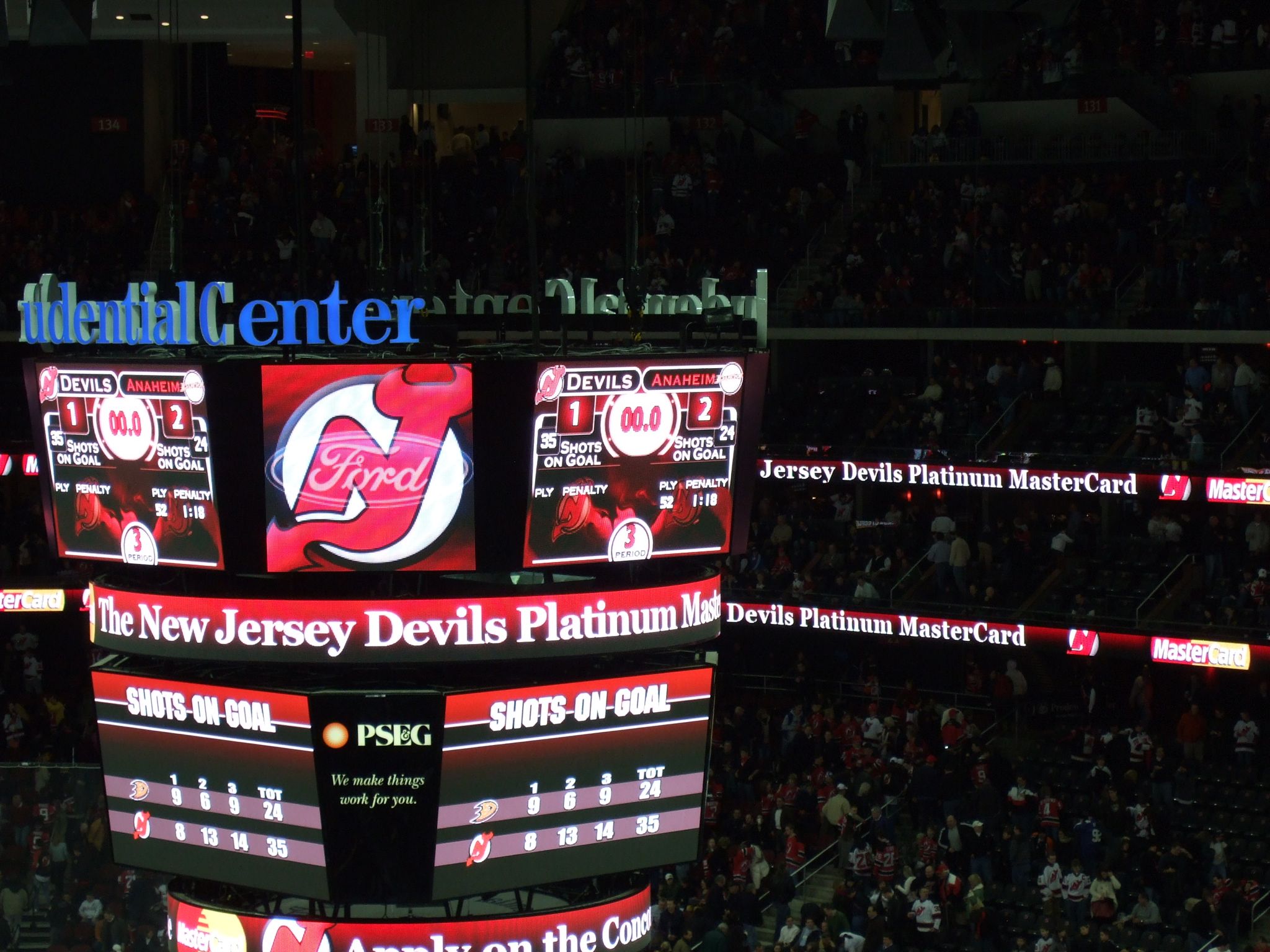 Photo 68 of 68 from the album Highlights New York 2008.