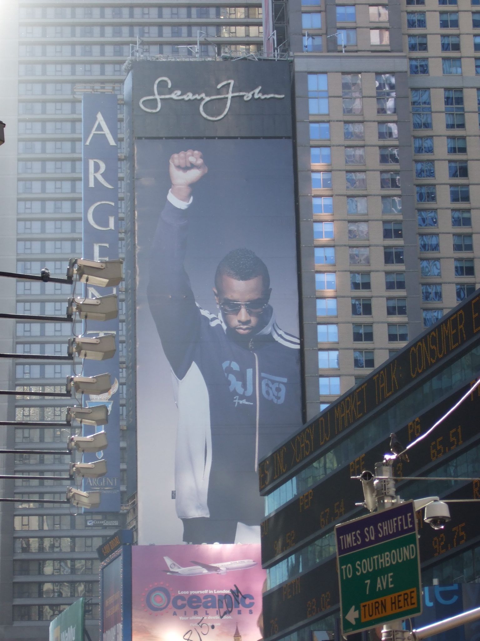 Photo 8 of 68 from the album Highlights New York 2008.